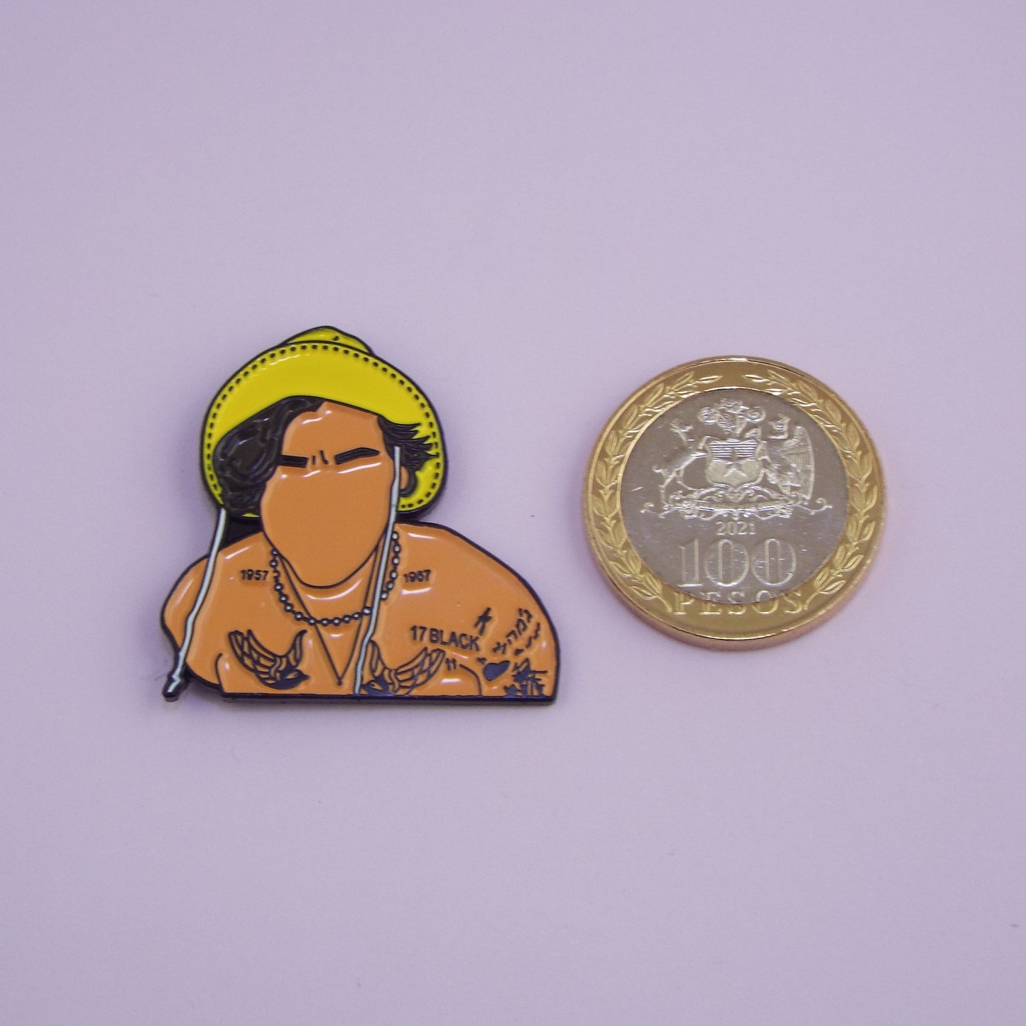 Pin Harry Styles "Golden"